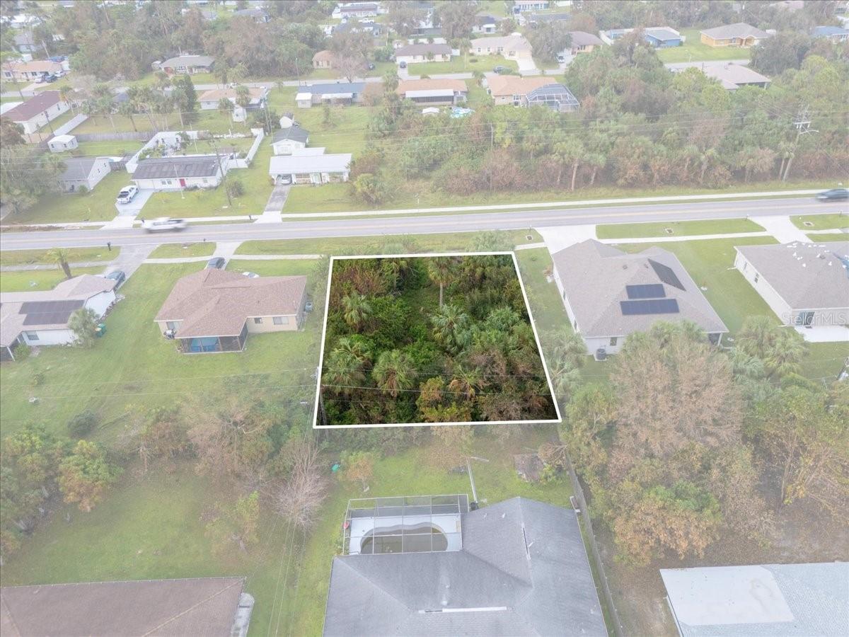 Image 2 of 4 For 20391 Peachland Boulevard