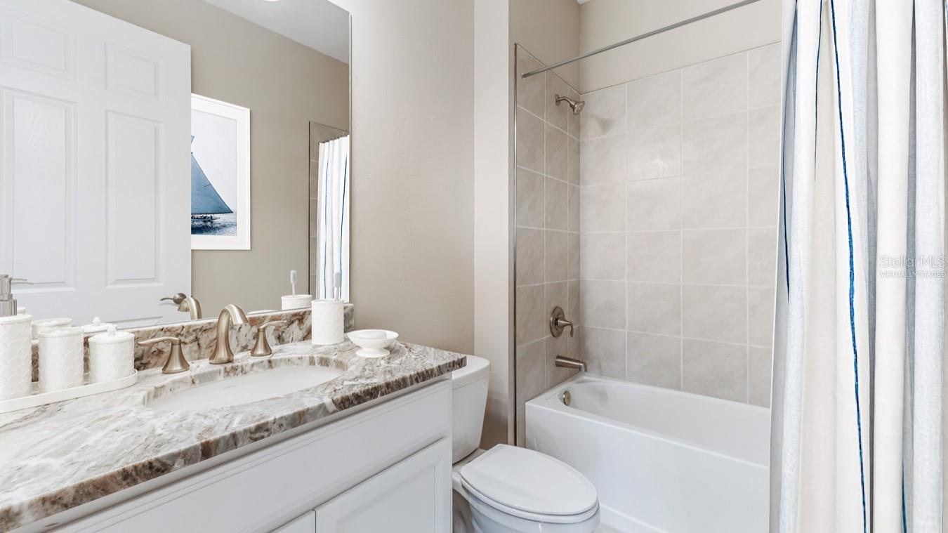 Image 13 of 30 For 25228 Rampart Boulevard