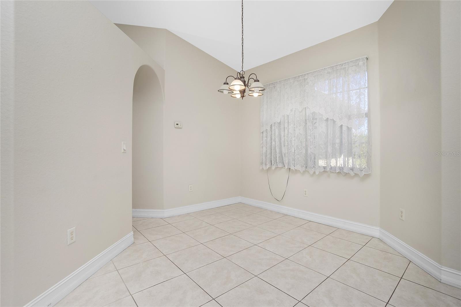 Image 10 of 67 For 25353 Puerta Drive