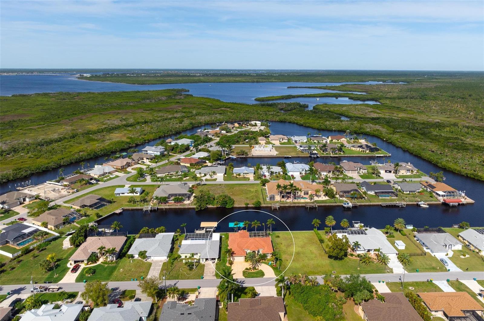 Image 60 of 71 For 4247 Beach View Court