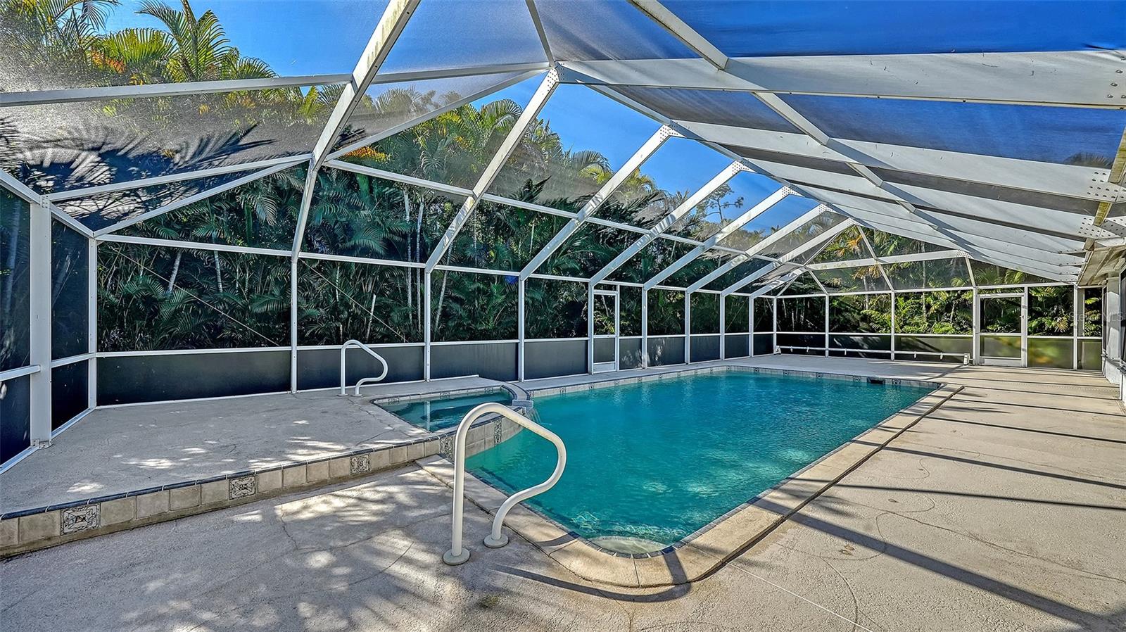 Image 47 of 56 For 22465 Vale Avenue