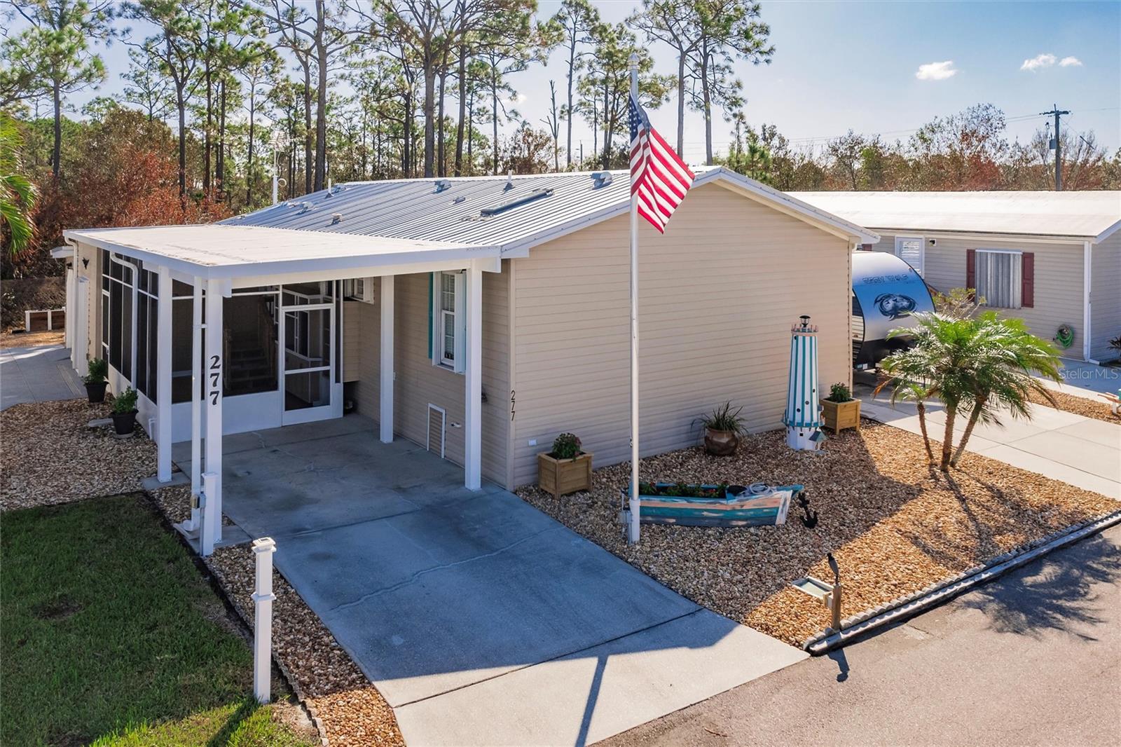 Details for 277 Manatee Loop, PUNTA GORDA, FL 33950