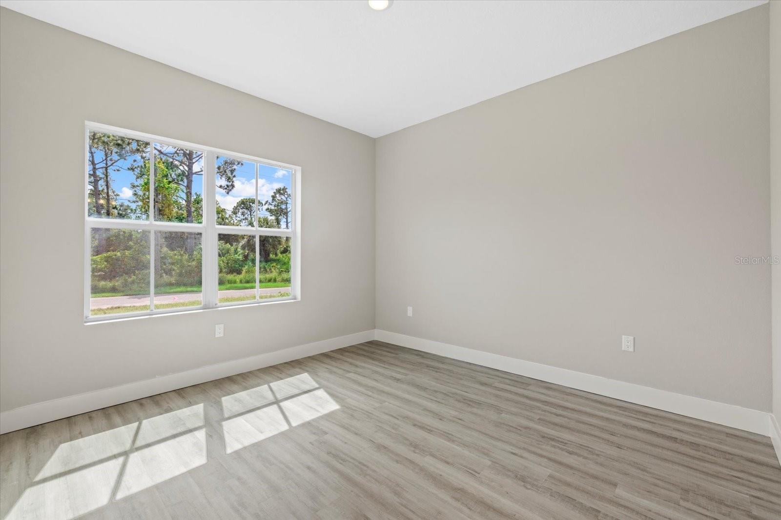 Image 18 of 23 For 5932 Brickell Drive