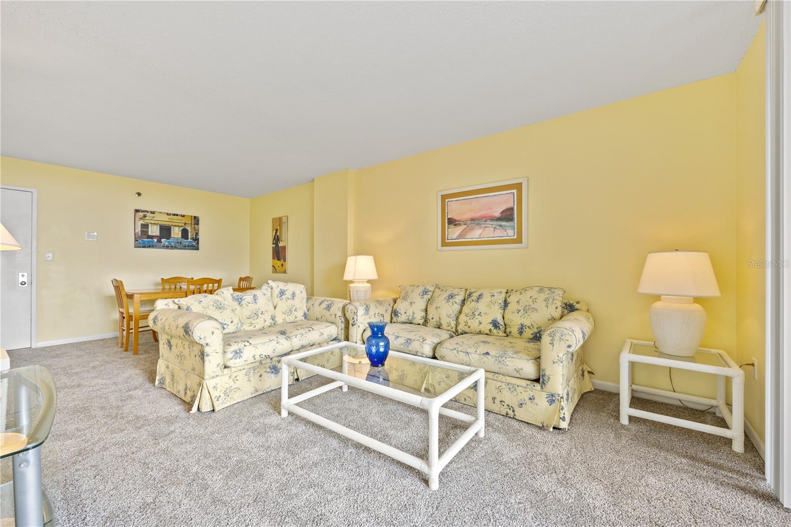 Image 4 of 25 For 21405 Olean Boulevard 410