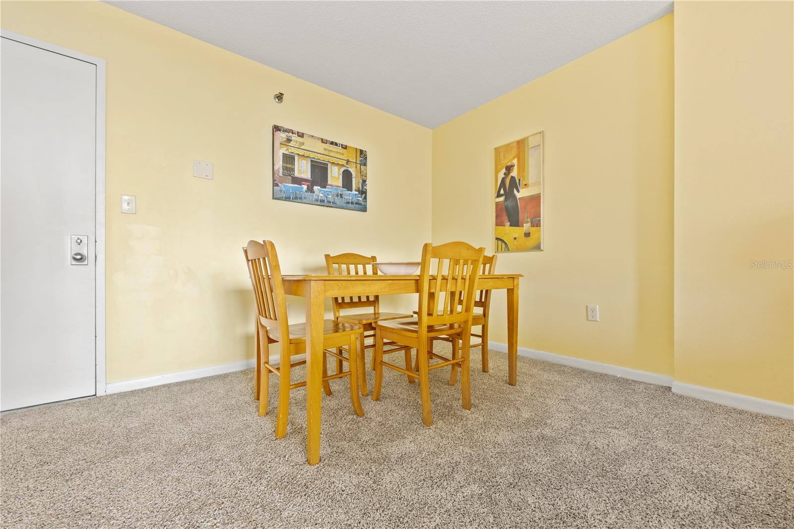 Image 5 of 25 For 21405 Olean Boulevard 410