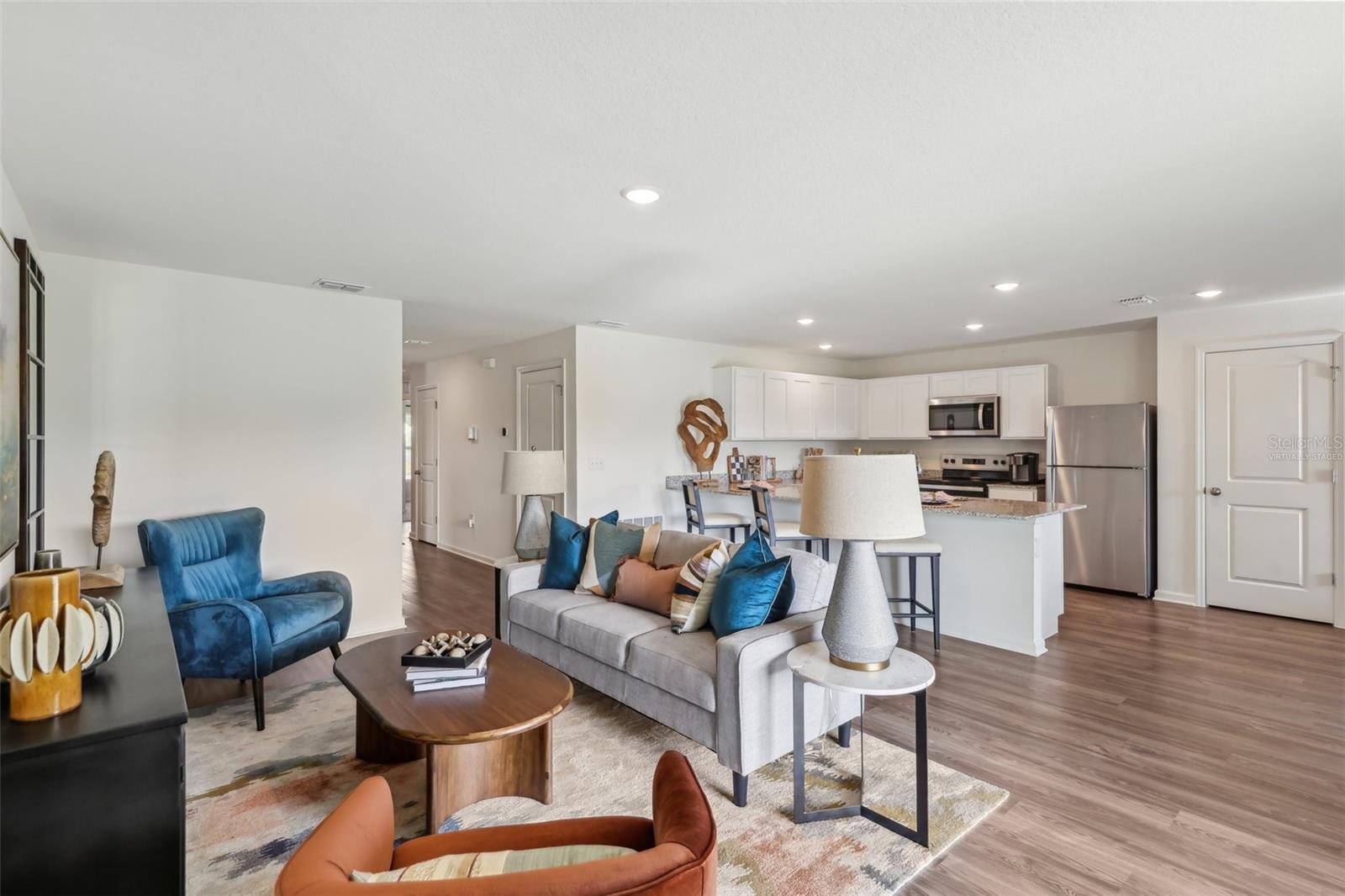Image 6 of 32 For 16307 Alcira Circle