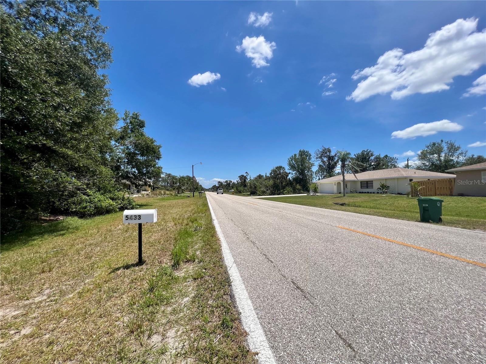 Image 2 of 3 For 5432 Gillot Boulevard