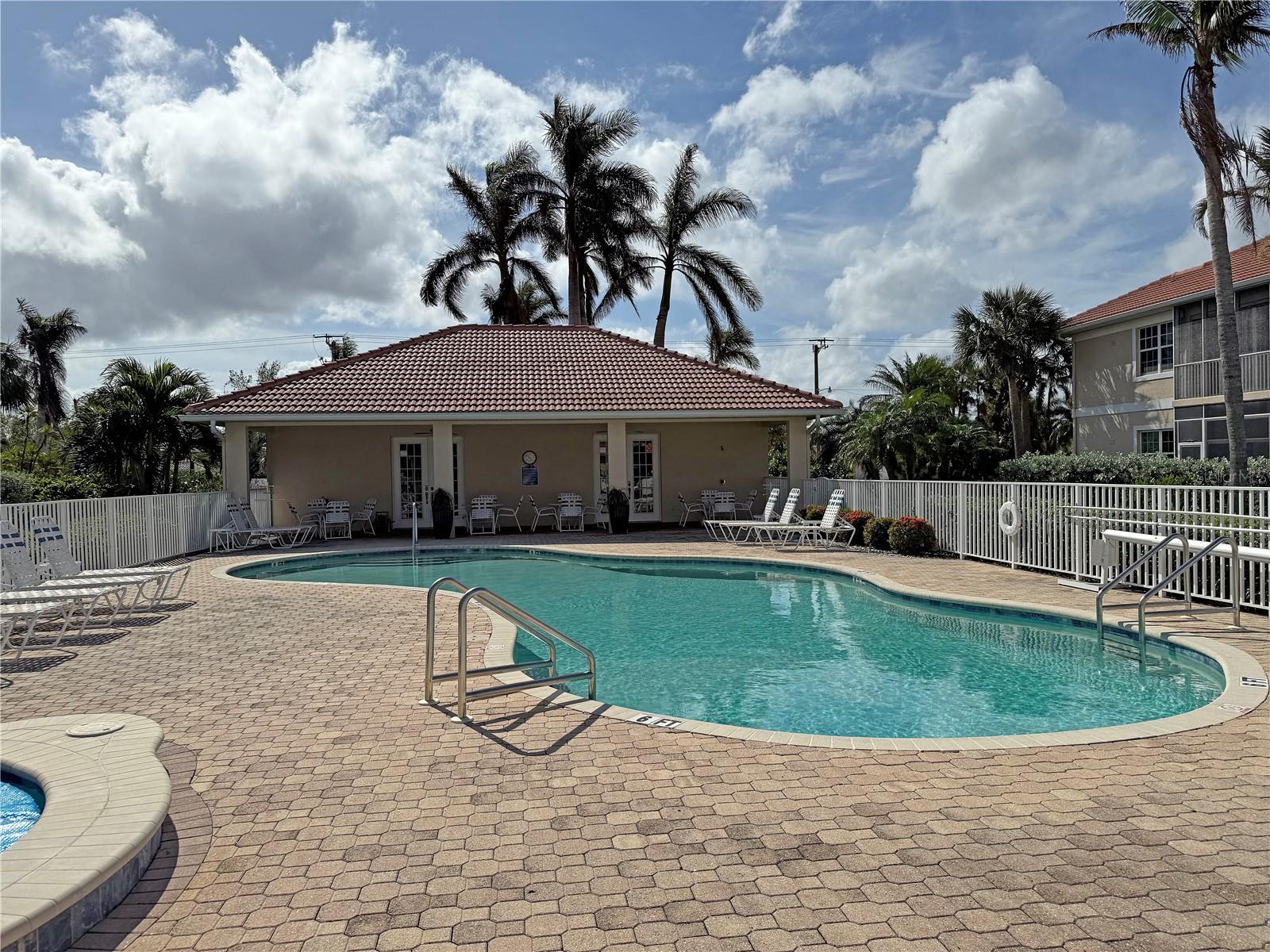 Image 44 of 46 For 2620 Tarpon Cove Drive 311