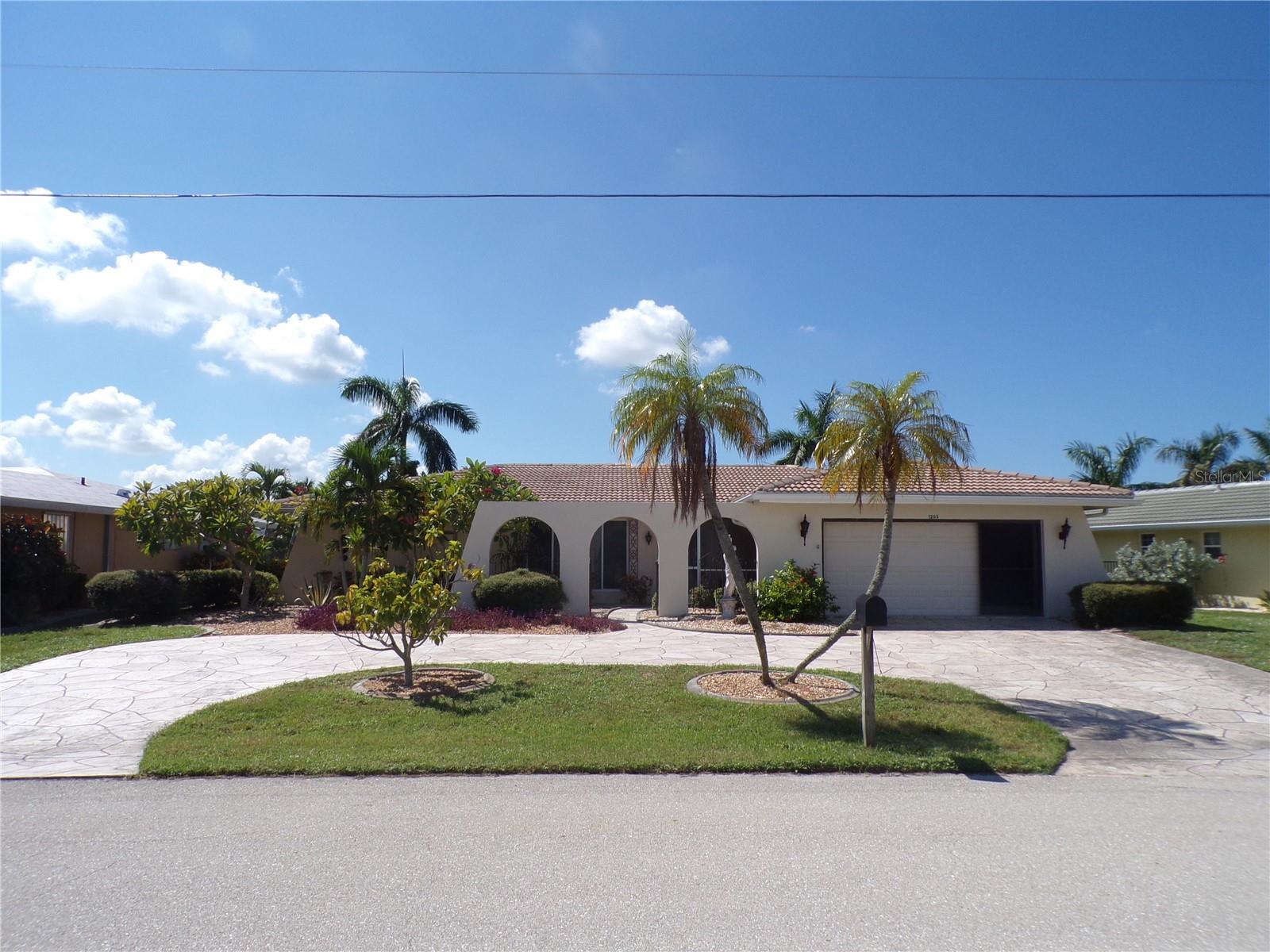 Details for 1205 Appian Dr, PUNTA GORDA, FL 33950