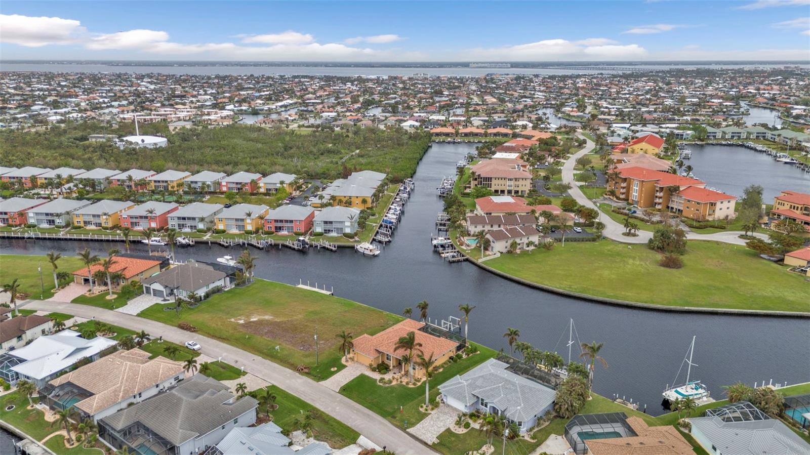 Image 85 of 92 For 3322 Sandpiper Drive