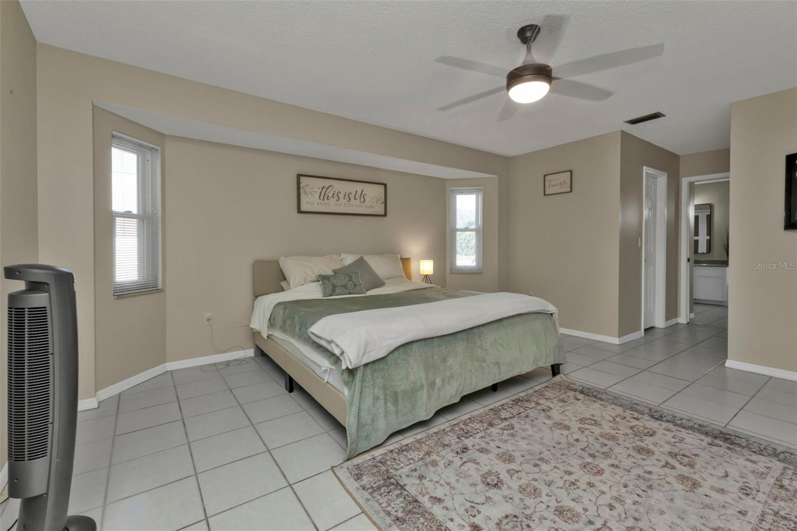 Image 18 of 37 For 167 Mocha Court