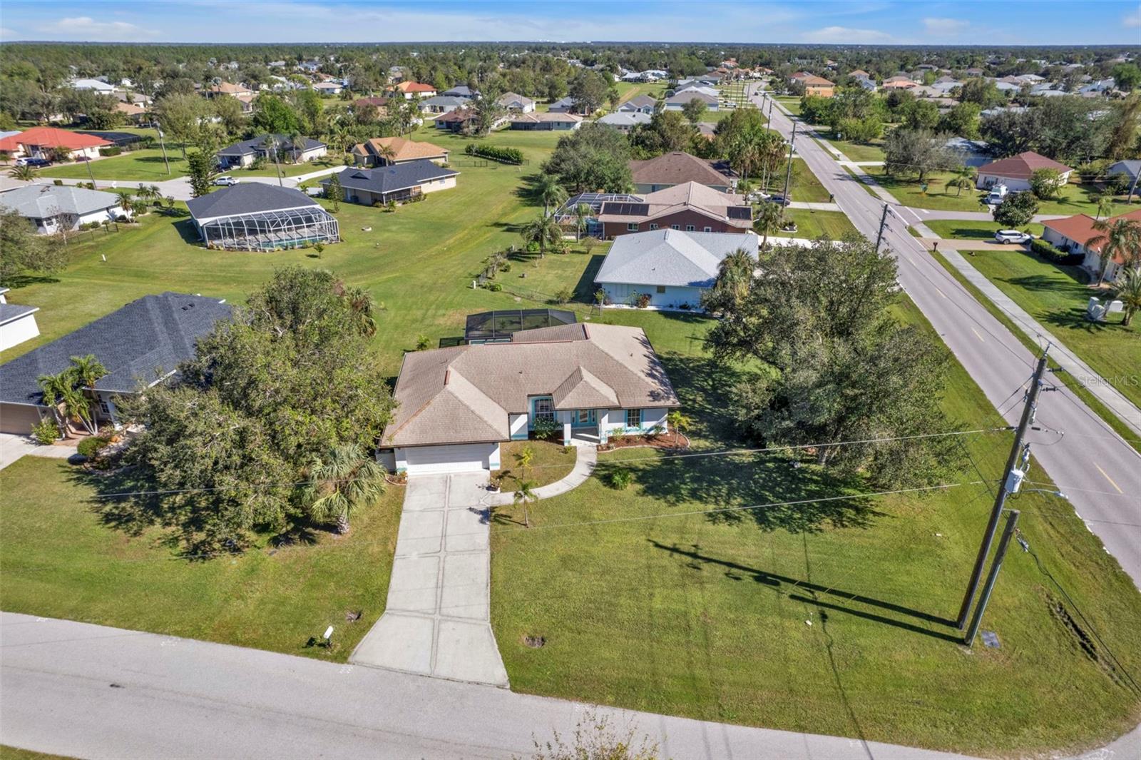 Image 55 of 57 For 182 Santarem Circle