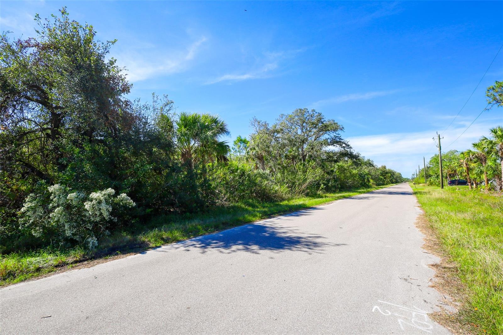 Image 3 of 5 For 14217 Luxo Avenue