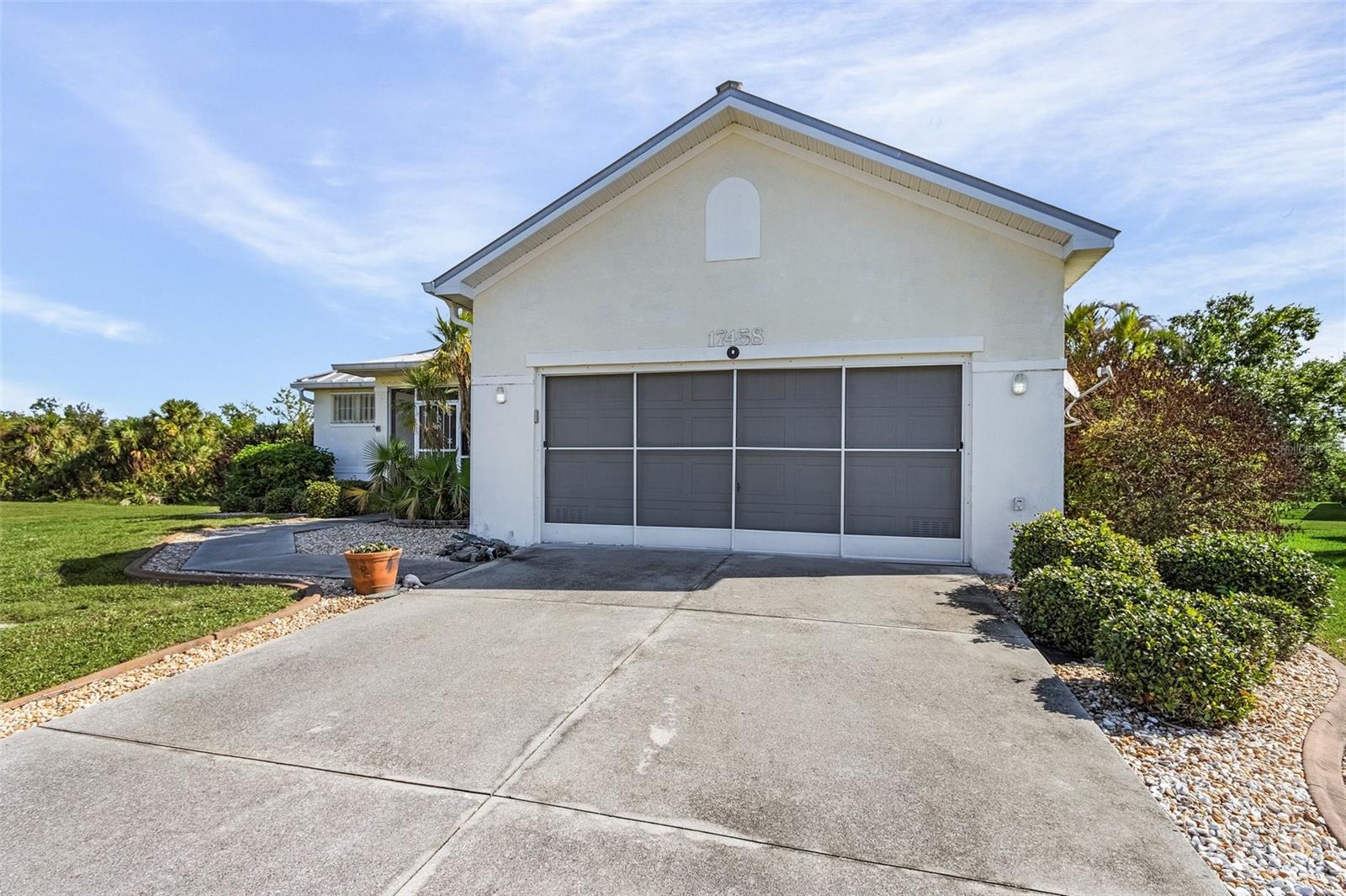 Image 4 of 33 For 17458 Fuego Lane