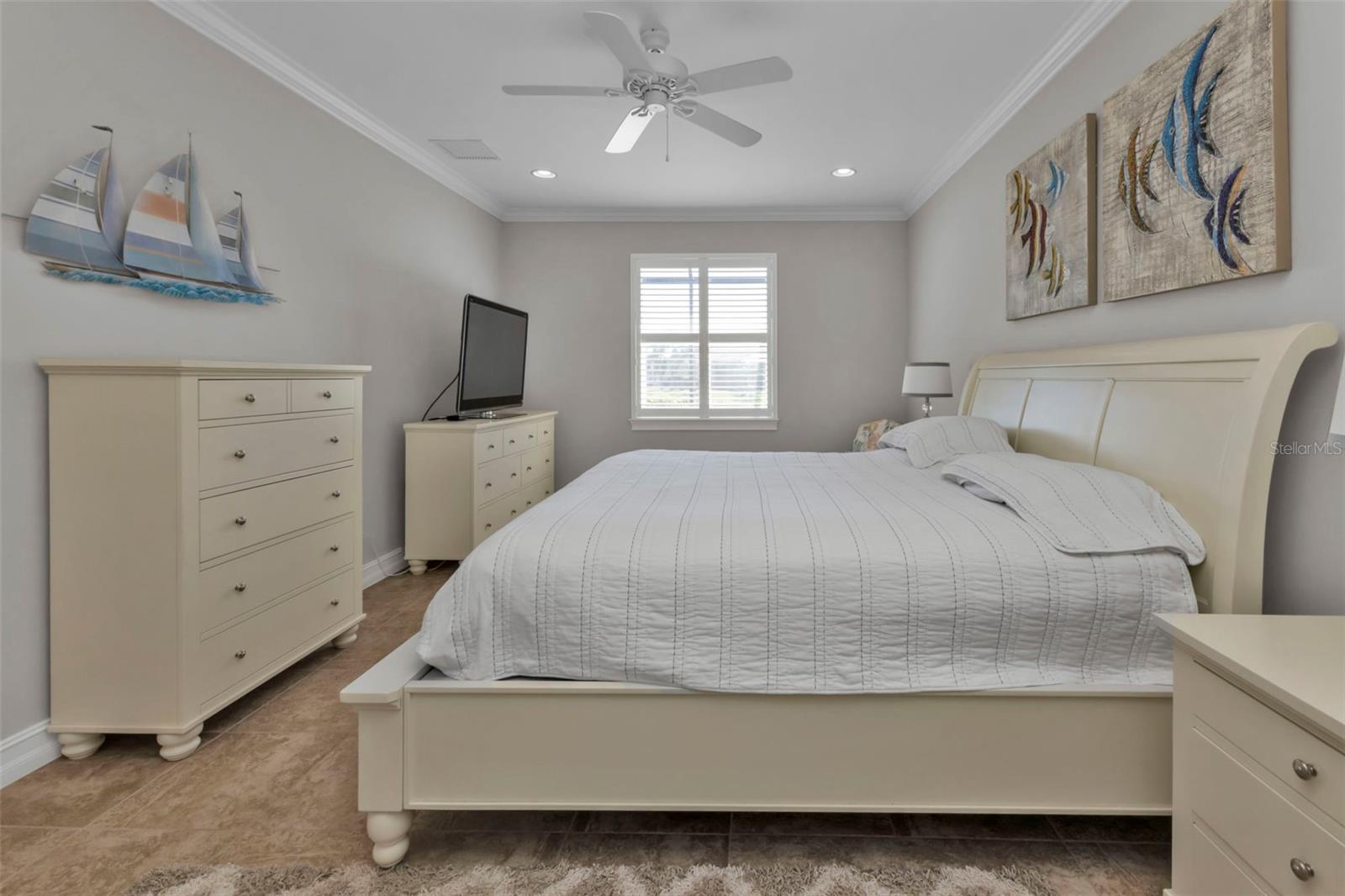 Image 19 of 68 For 8533 Peregrine Way