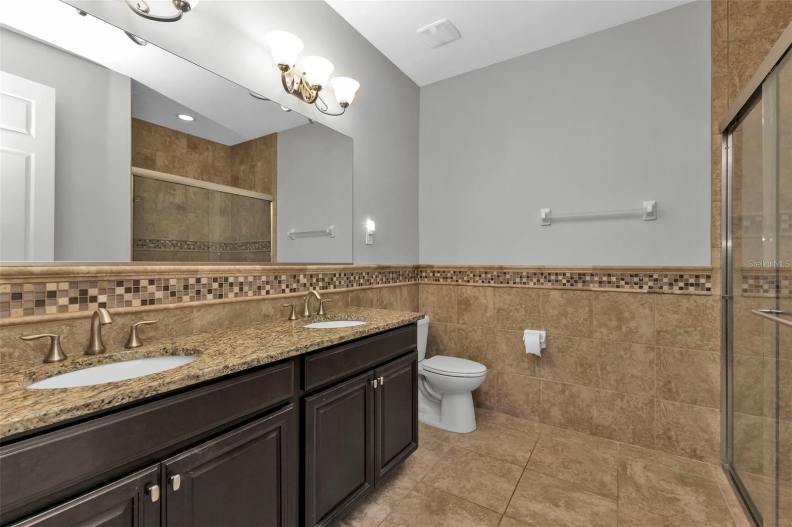 Image 22 of 68 For 8533 Peregrine Way