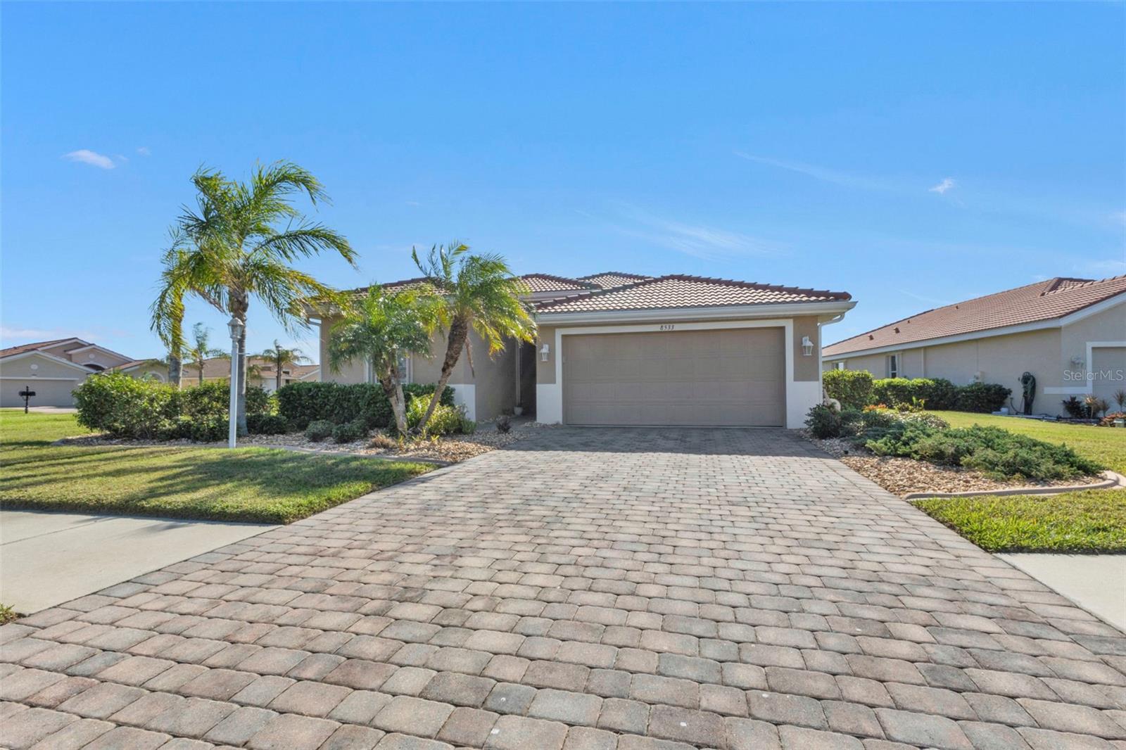 Image 3 of 68 For 8533 Peregrine Way