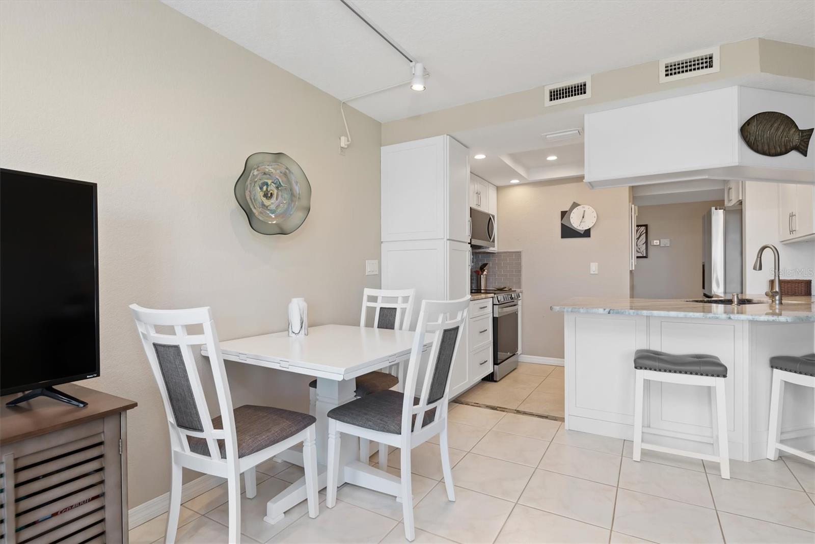 Image 10 of 29 For 3256 White Ibis Court 14 A