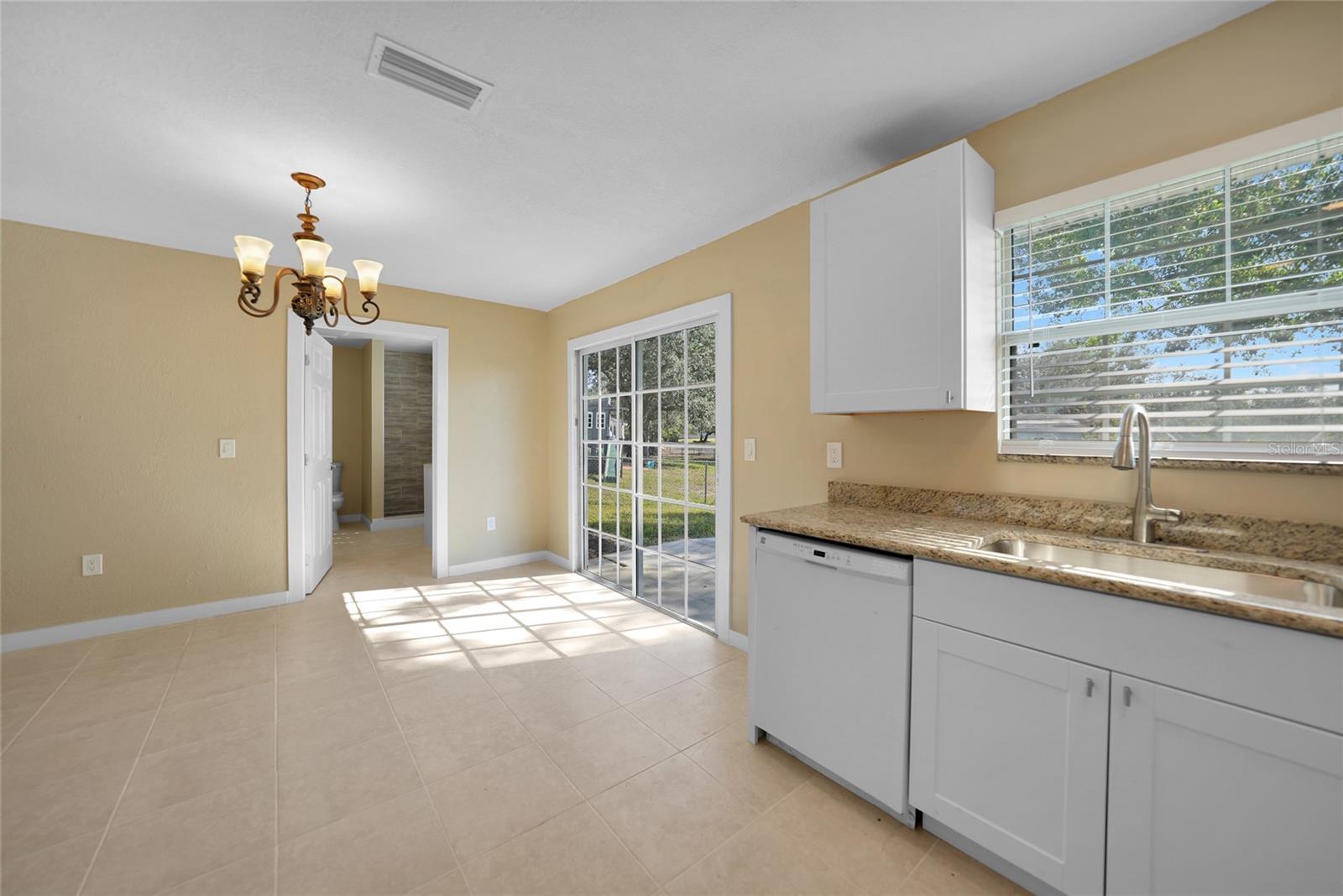 Image 5 of 21 For 511 Corto Andra Street