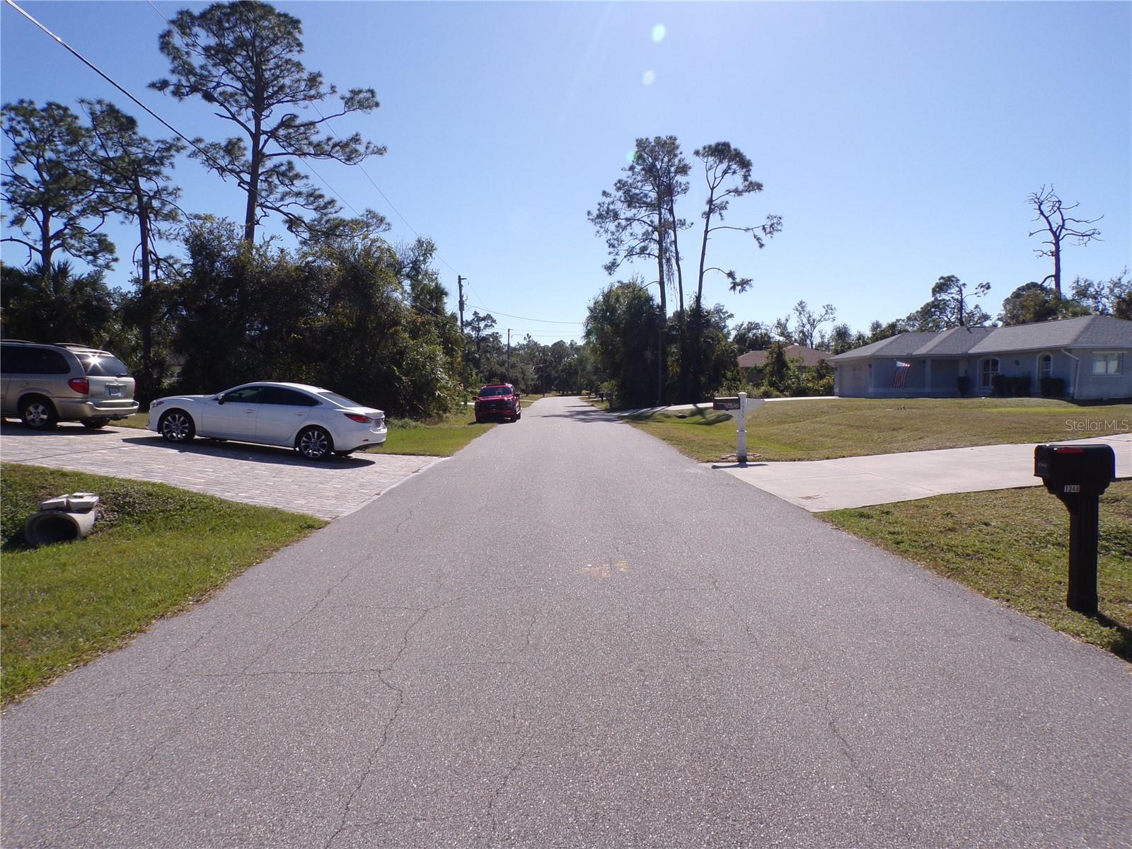 Image 13 of 13 For  Nora Lane 