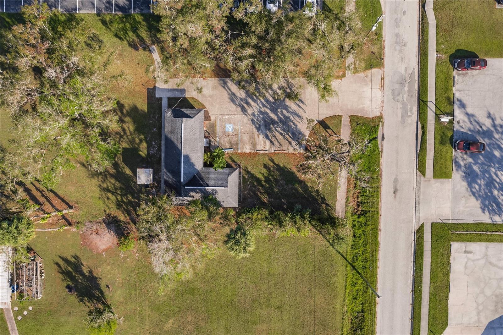 Image 2 of 25 For 811 Mills Avenue