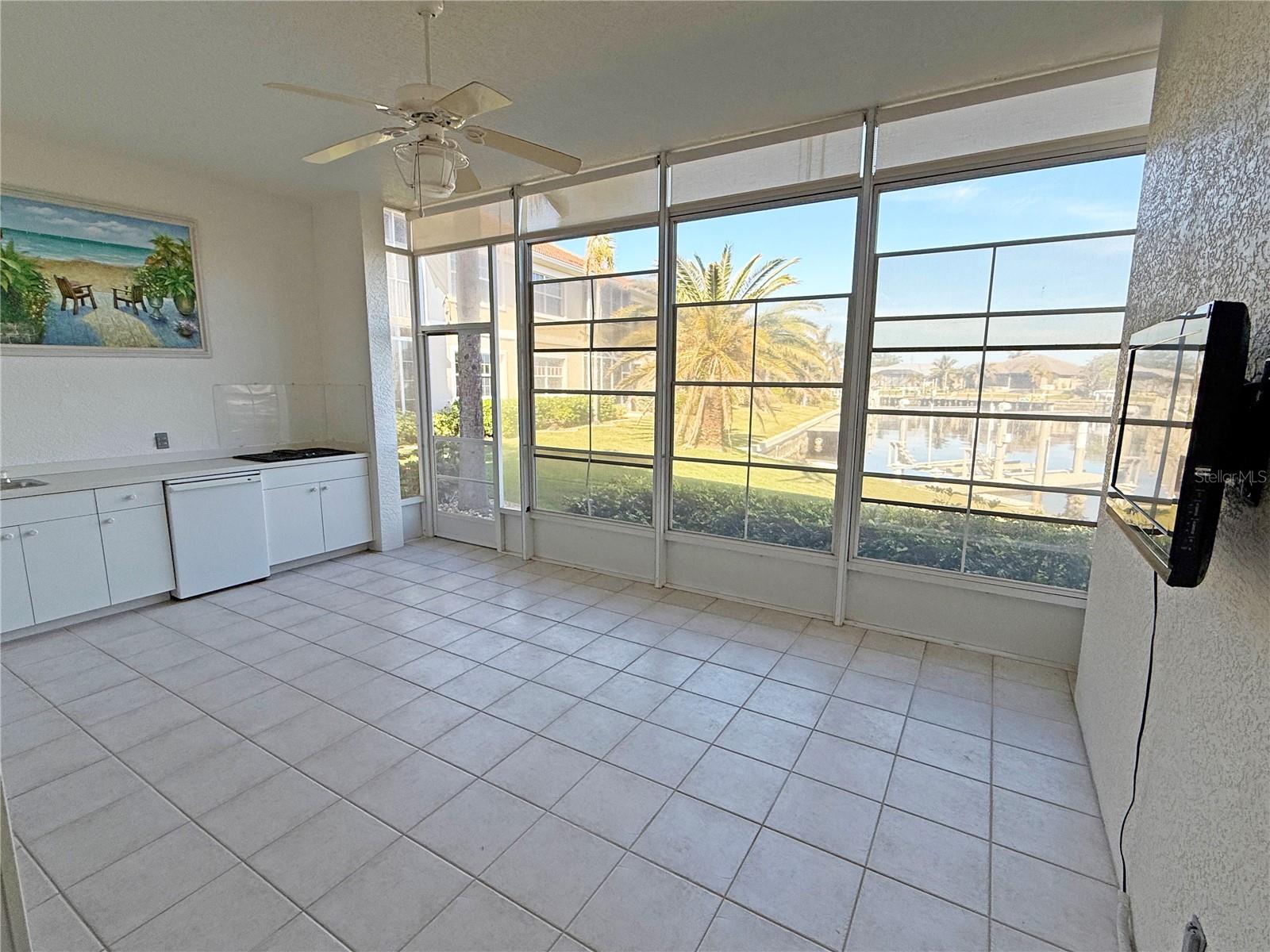 Image 42 of 64 For 2630 Tarpon Cove Drive 211