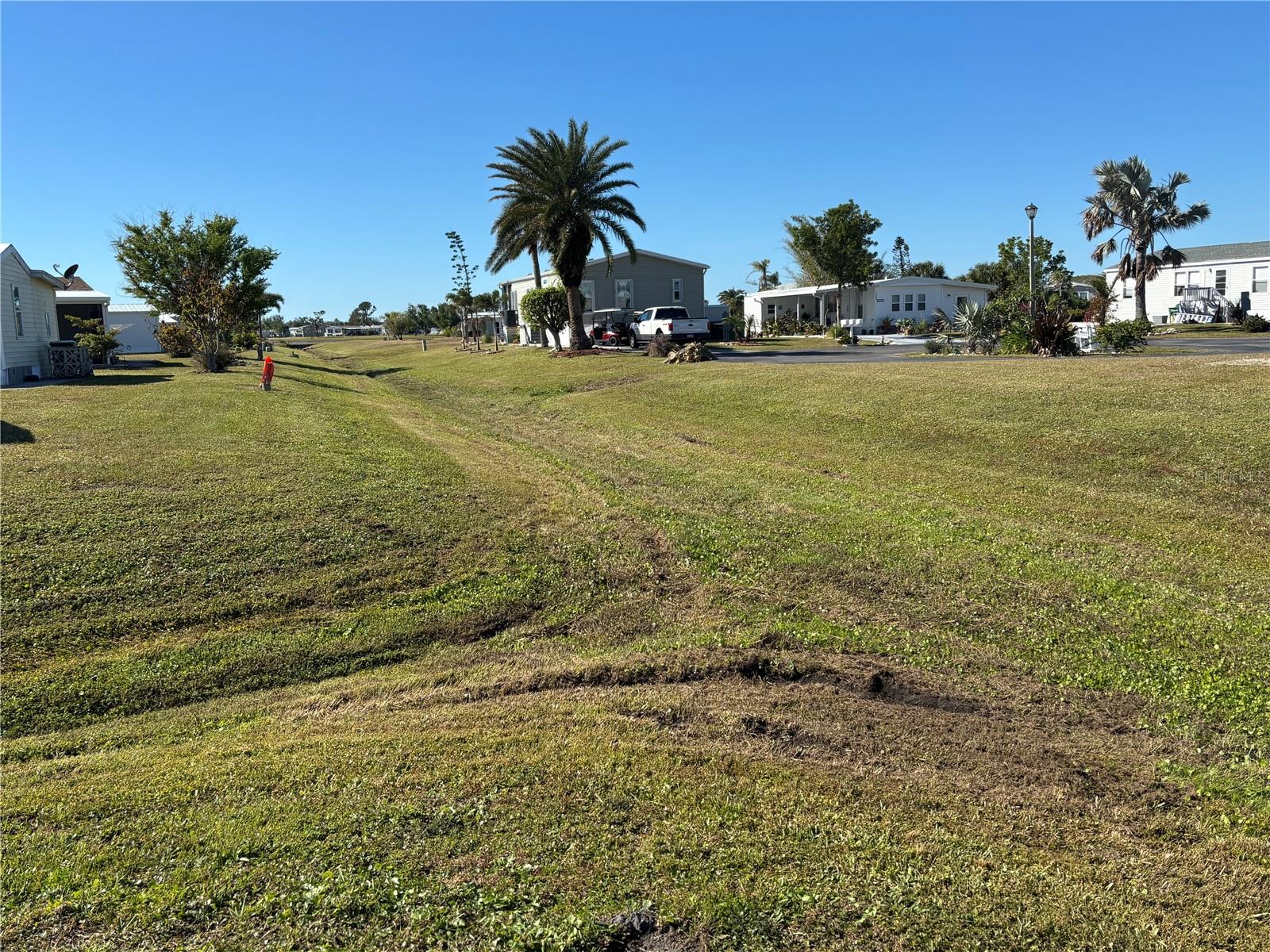 Image 4 of 18 For 7381 Petula Ave
