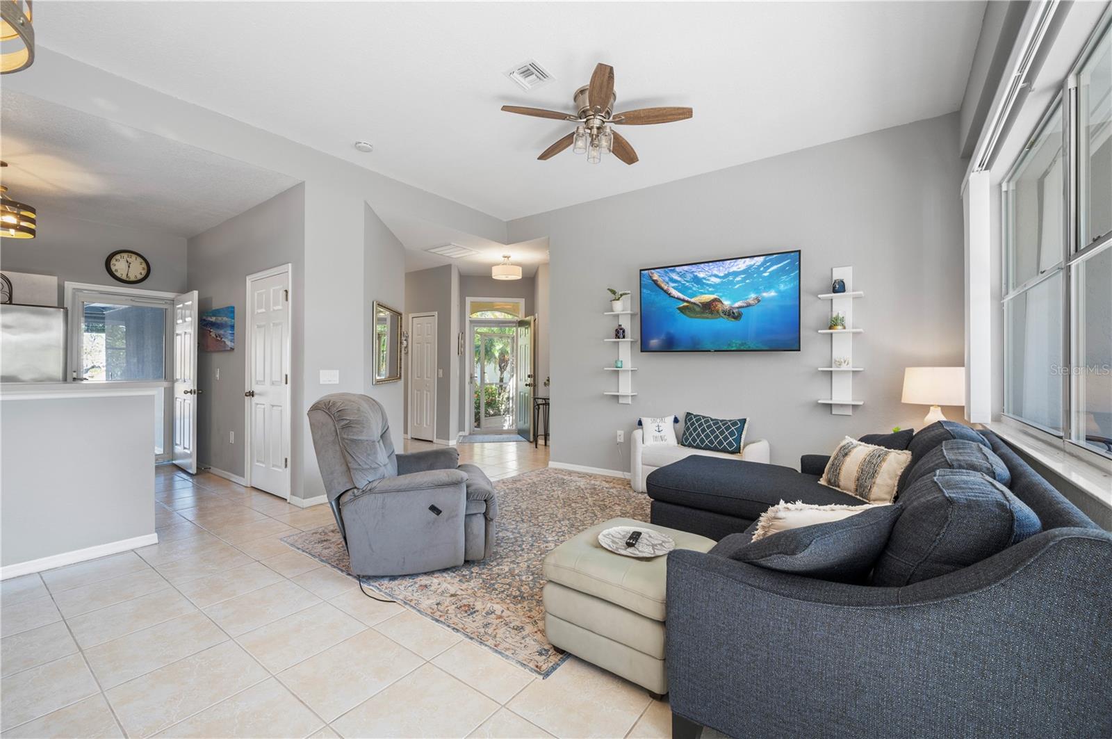 Image 10 of 51 For 3181 Matecumbe Key Road 11