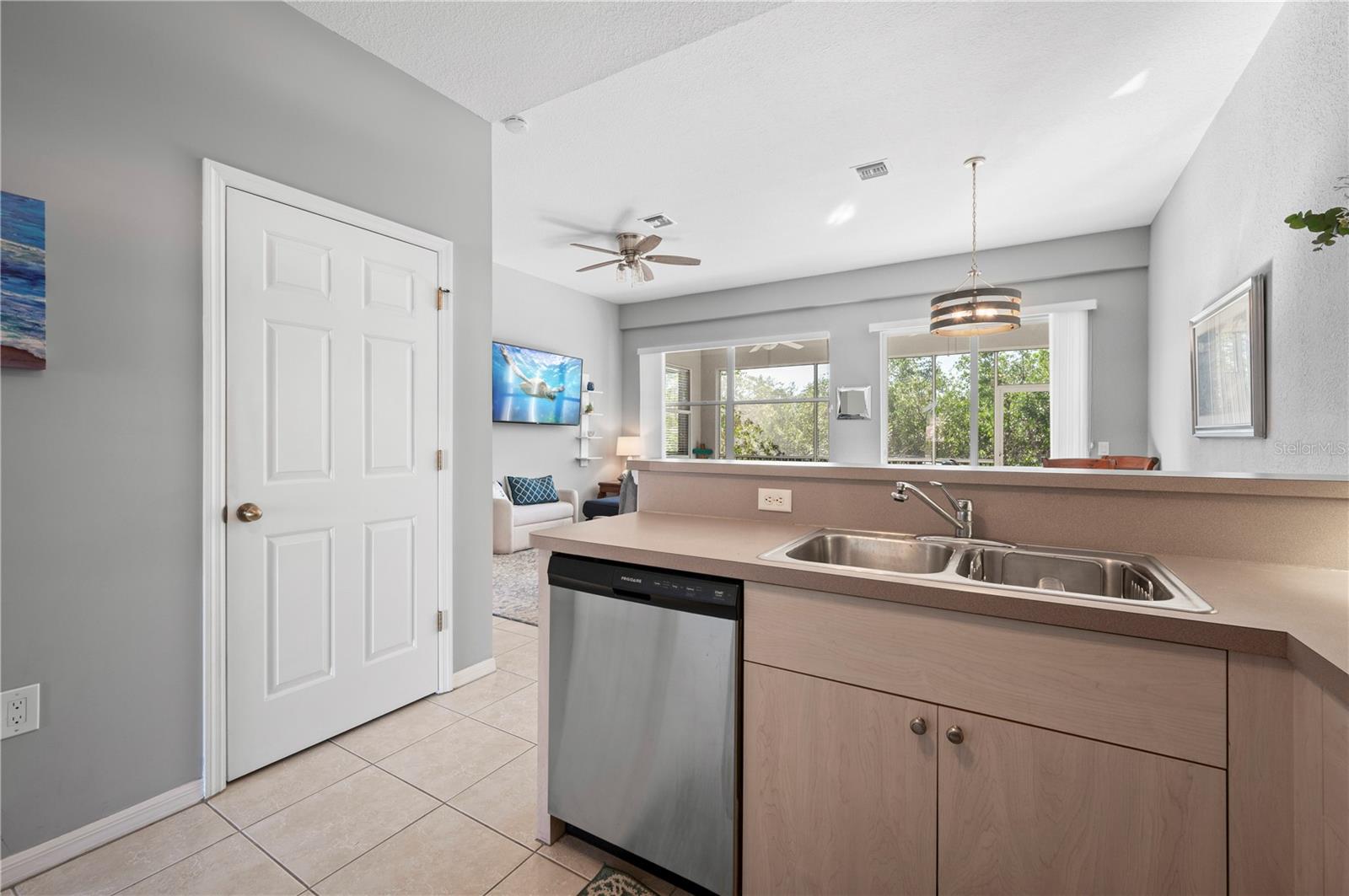 Image 18 of 51 For 3181 Matecumbe Key Road 11