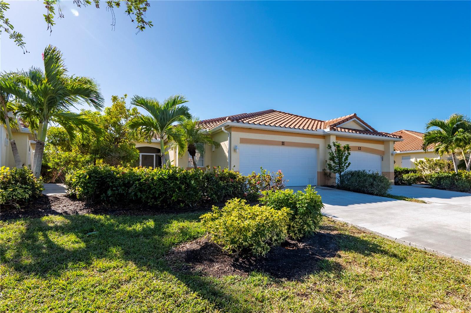 Image 2 of 51 For 3181 Matecumbe Key Road 11