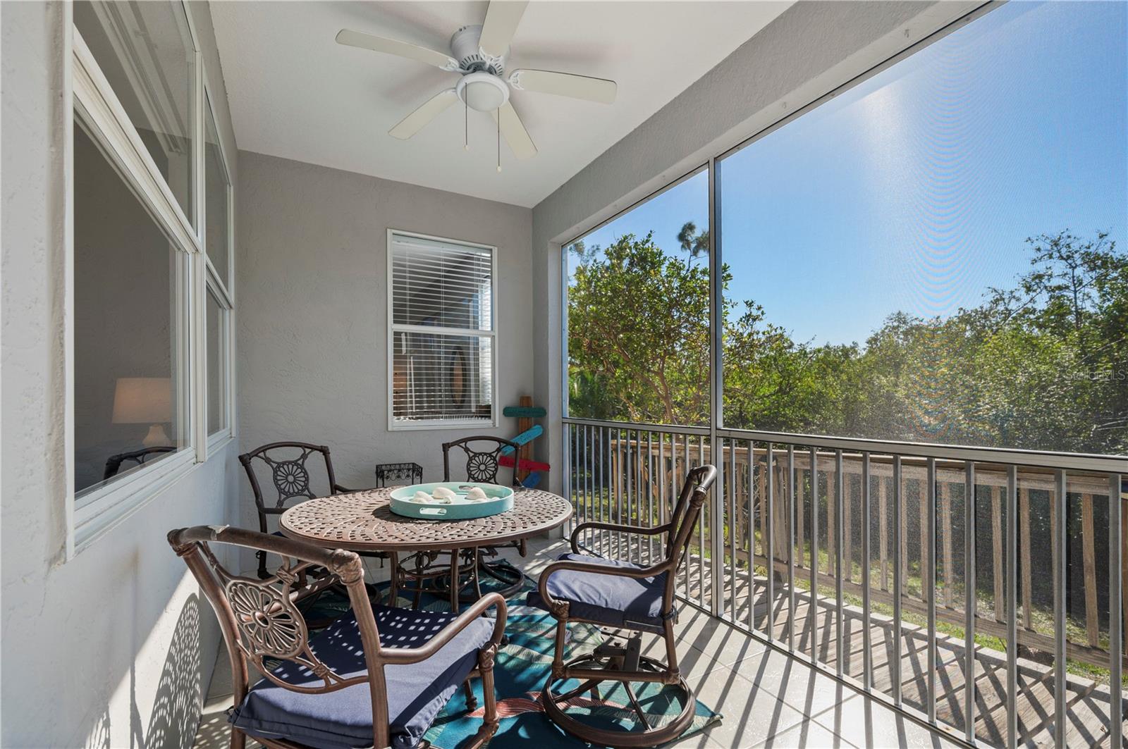 Image 30 of 51 For 3181 Matecumbe Key Road 11