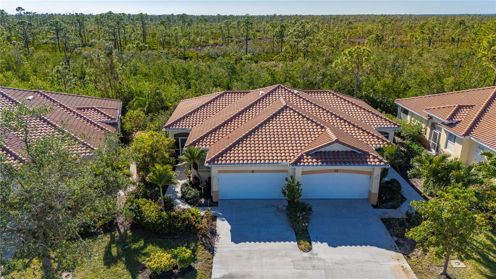 Image 36 of 51 For 3181 Matecumbe Key Road 11