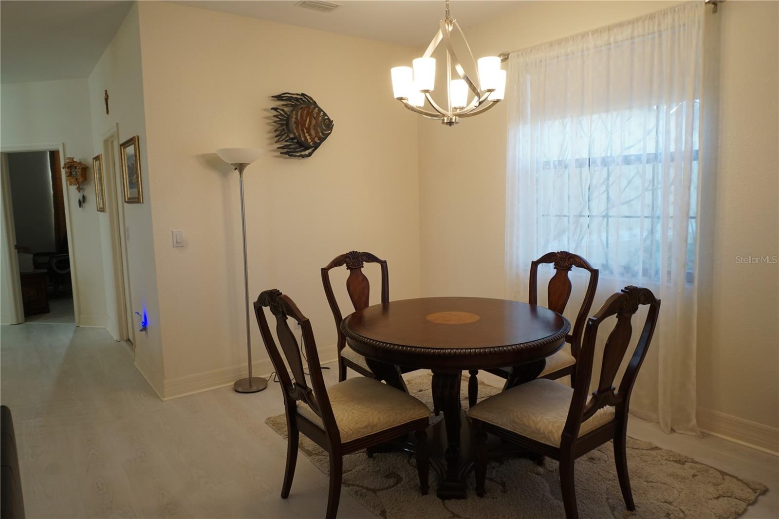 Image 16 of 54 For 25115 Esmeralda Court