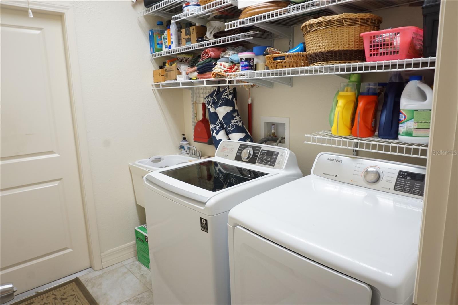 Image 24 of 54 For 25115 Esmeralda Court