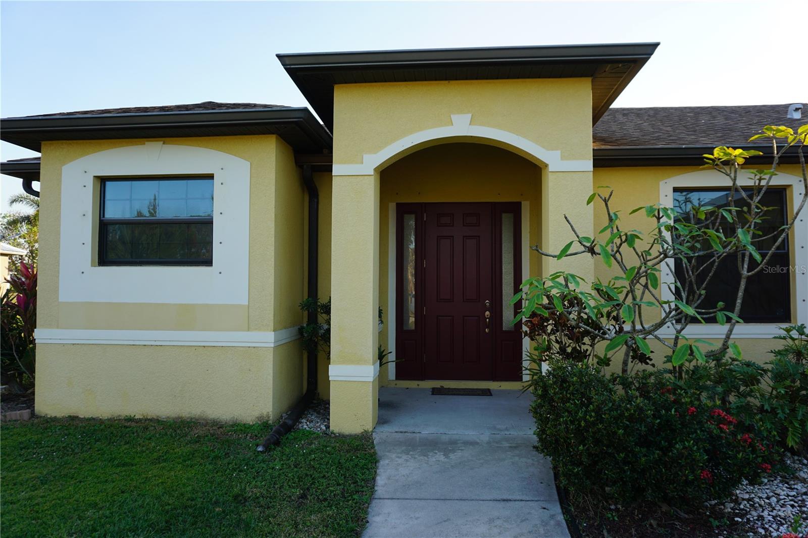 Image 3 of 54 For 25115 Esmeralda Court