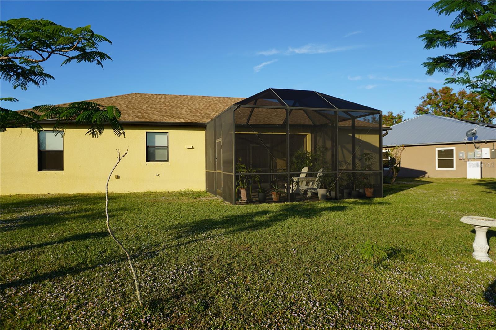 Image 37 of 54 For 25115 Esmeralda Court