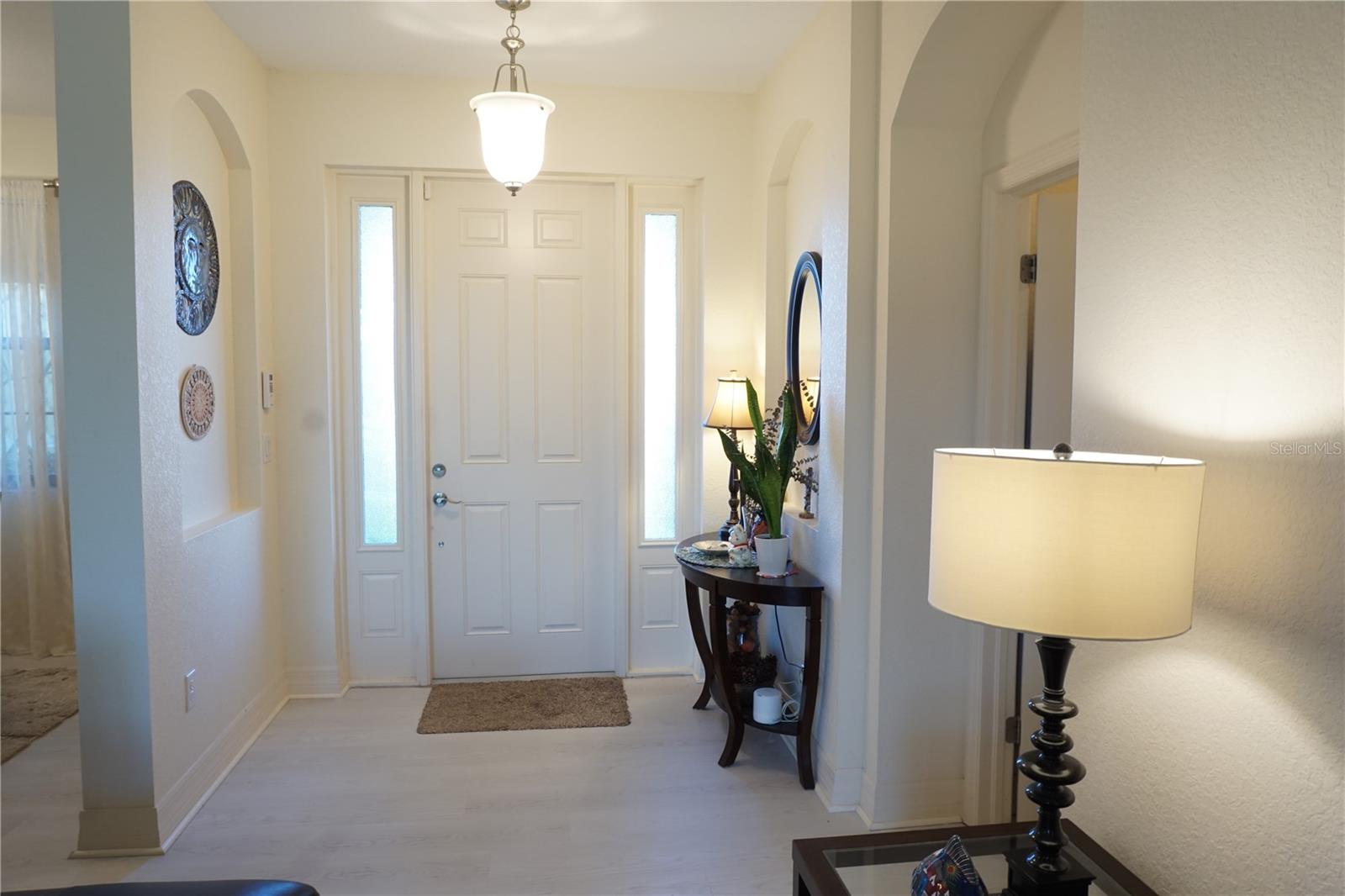 Image 4 of 54 For 25115 Esmeralda Court