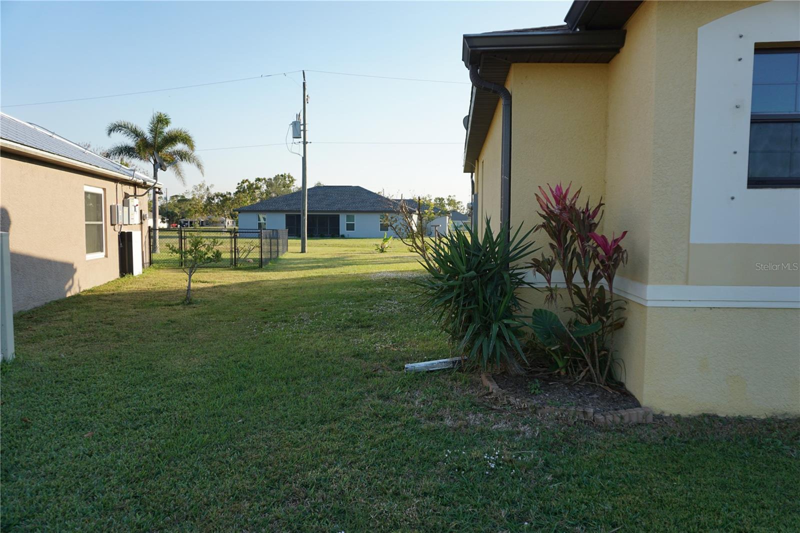 Image 41 of 54 For 25115 Esmeralda Court