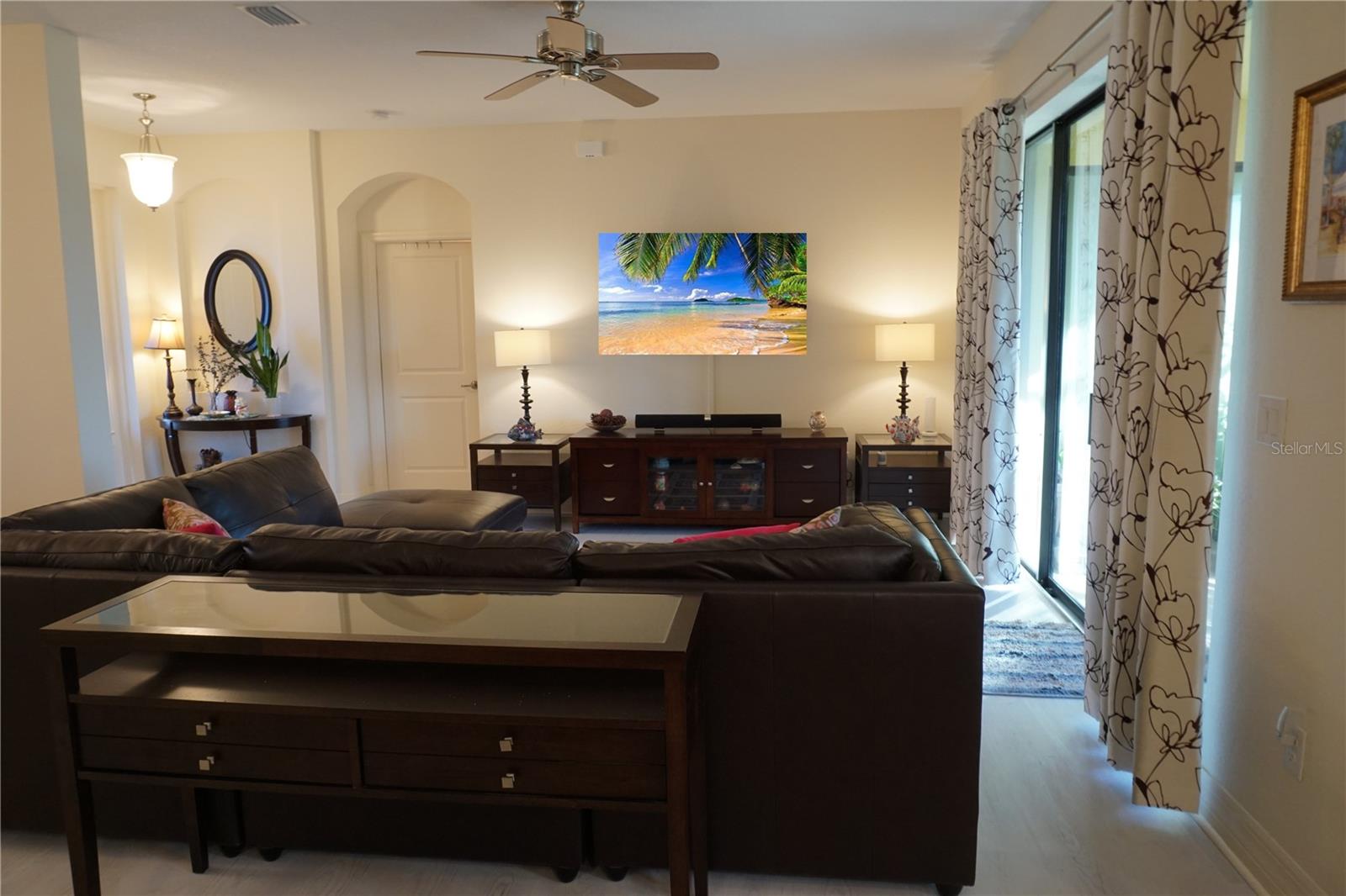 Image 7 of 54 For 25115 Esmeralda Court