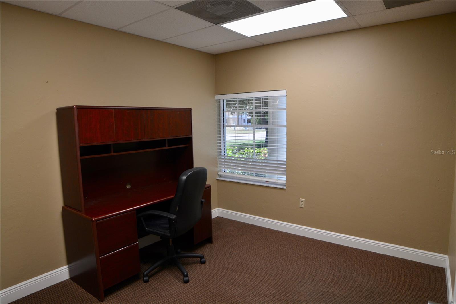 Image 9 of 31 For 2496 Caring Way B