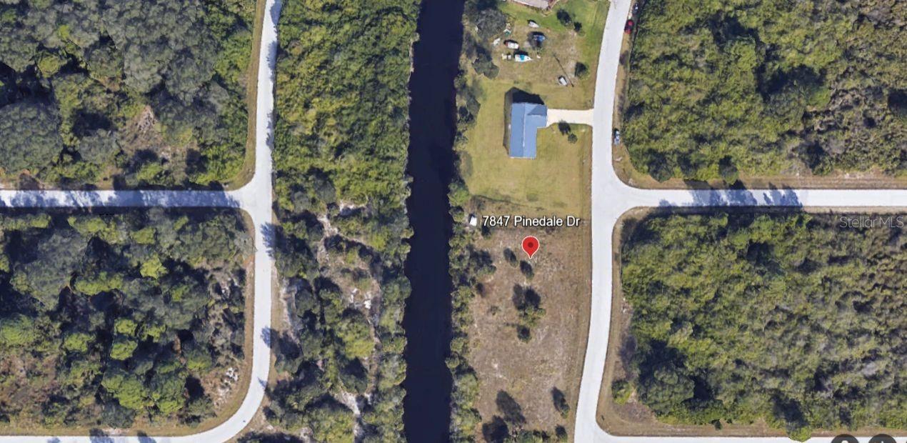 Image 4 of 21 For 7847 Pinedale Drive