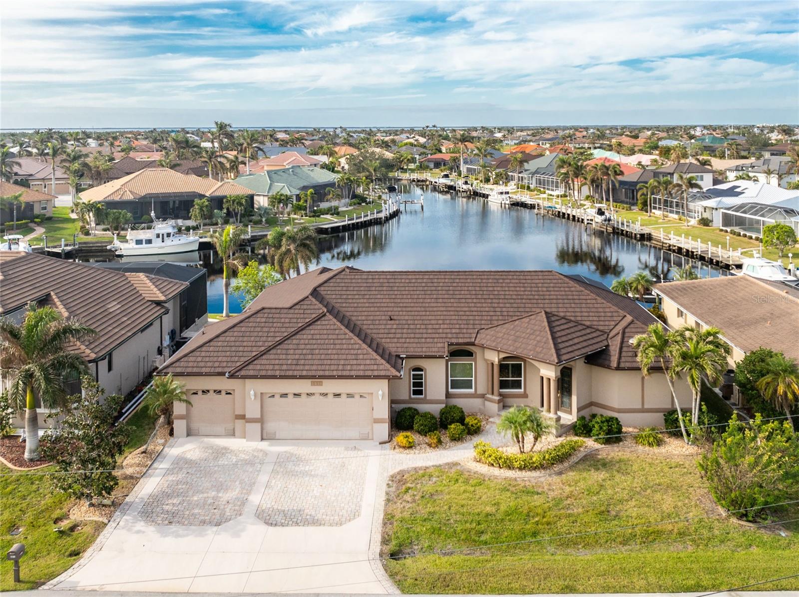 Details for 3911 Crooked Island Dr, PUNTA GORDA, FL 33950