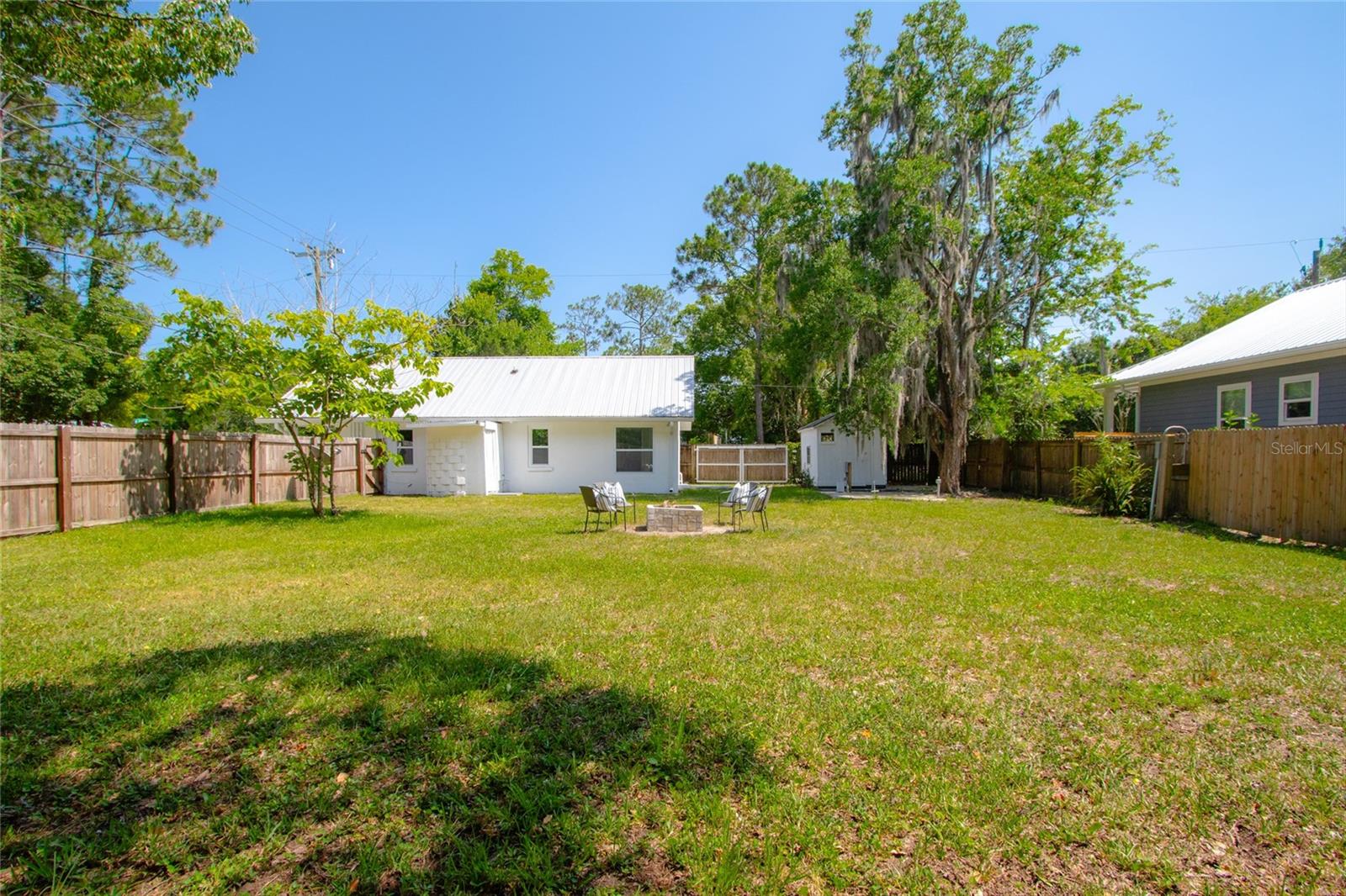 Image 30 of 49 For 925 Saint Johns Street