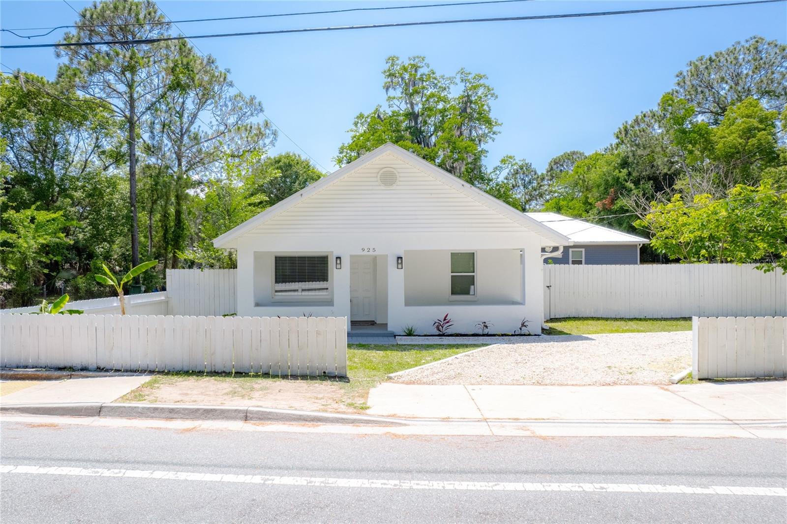 Image 45 of 49 For 925 Saint Johns Street