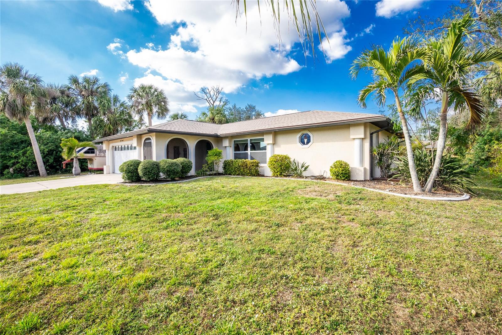 Details for 1190 Victoria Ave Nw, PORT CHARLOTTE, FL 33948