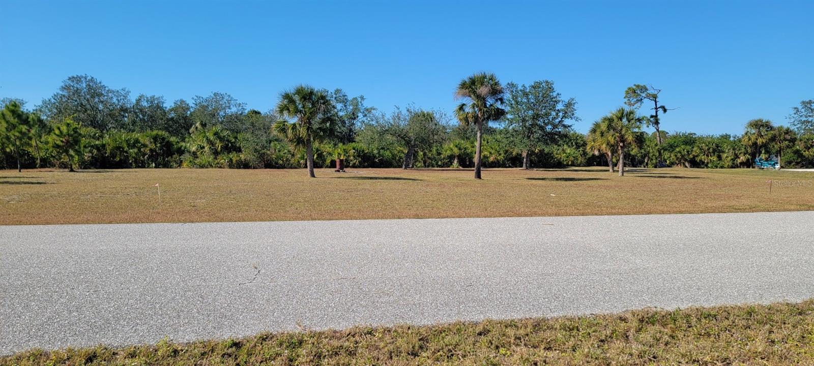 Image 7 of 20 For 7857 Pinedale Drive