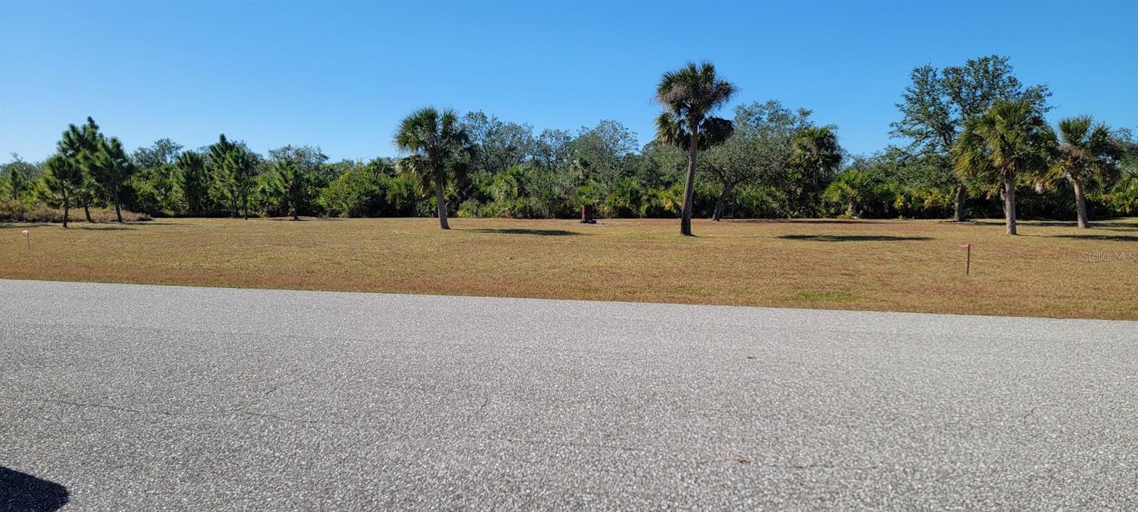 Image 8 of 20 For 7857 Pinedale Drive