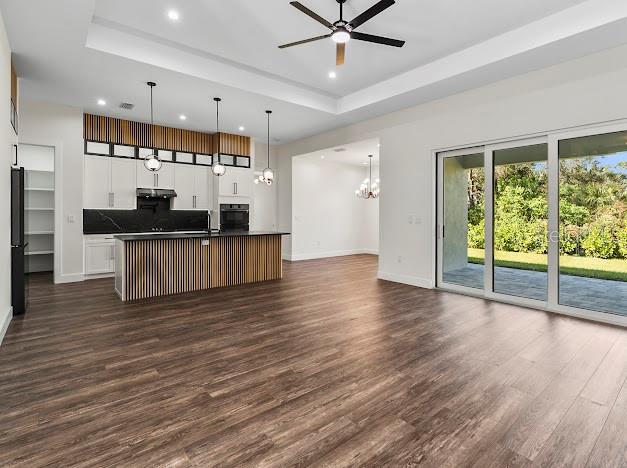 Image 21 of 53 For 4301 Marcella Terrace