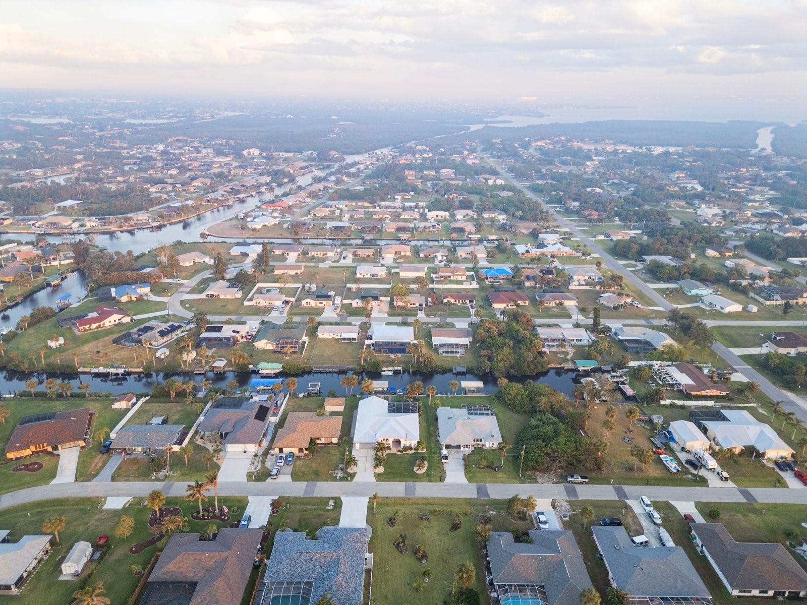 Image 82 of 92 For 4286 Albacore Circle