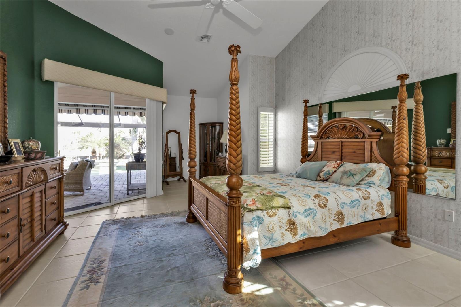 Image 14 of 41 For 3730 Whippoorwill Boulevard